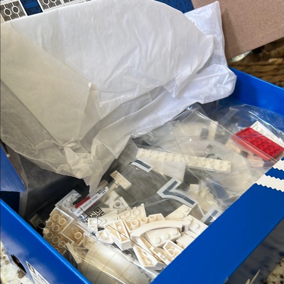 Adidas Originals Superstar LEGO Model - Picture 3 of 5